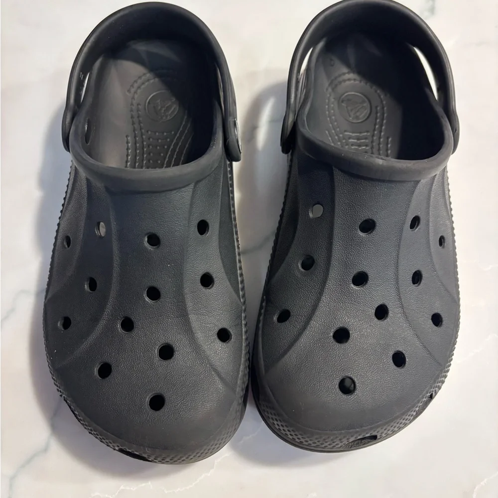 CROCS Kids Black Water Shoes - Picture 1 of 8